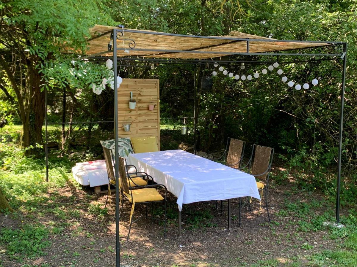 La Grange De La Batone - Bed And Breakfast Messimy-sur-Saone Exterior photo